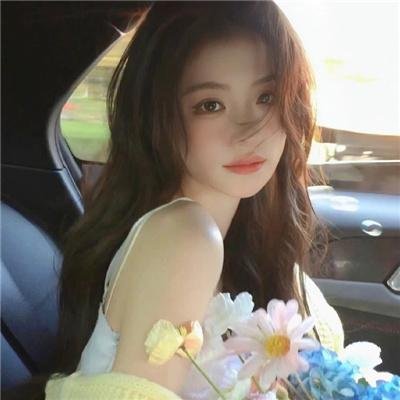 心不在焉的服务生 海报