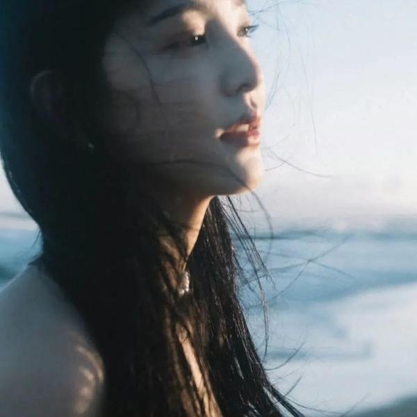 校对女孩河野悦子 海报