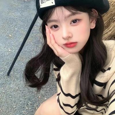 宅门里的丫鬟们 海报